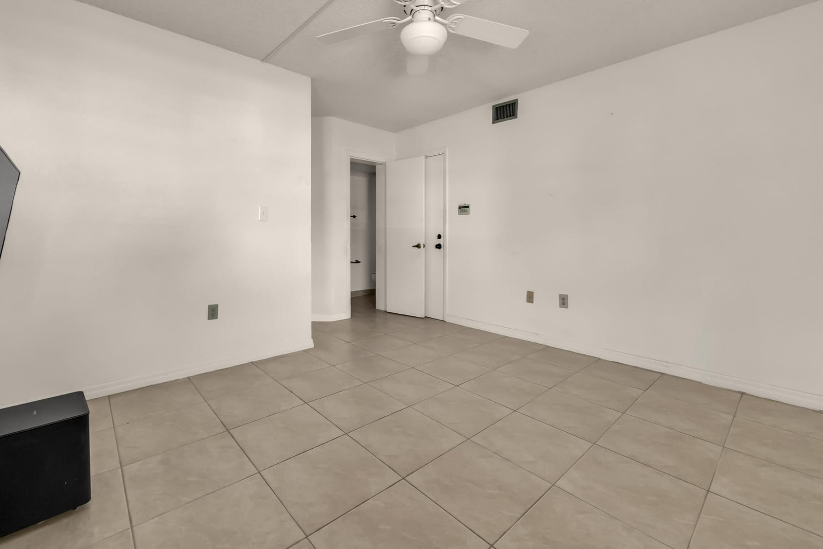 942 SW 113th Terrace, Pembroke Pines, FL 33025 photo 13