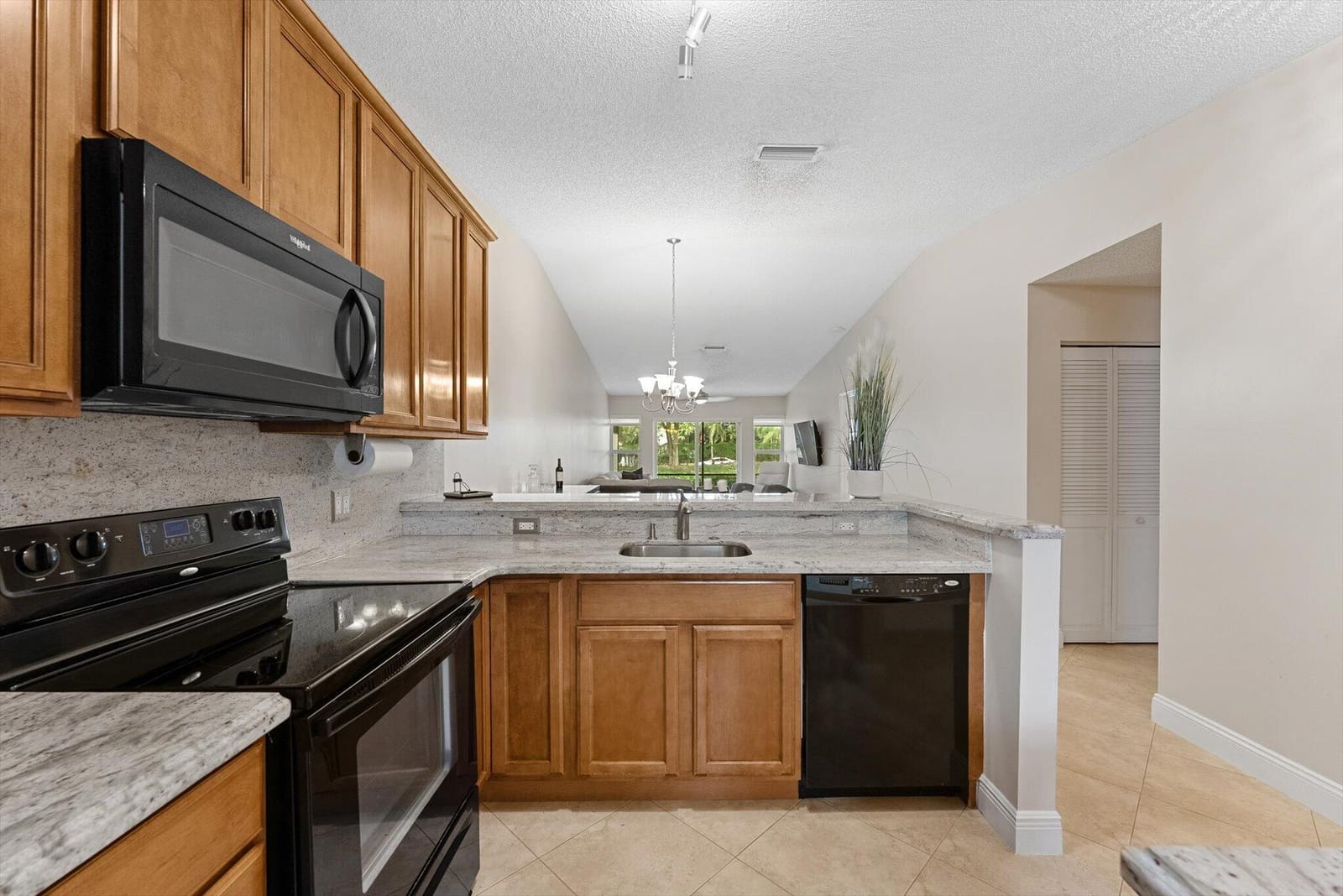 8959 Sunnywood Place — photo 5