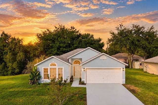 8745 105TH Court, Vero Beach, FL 32967