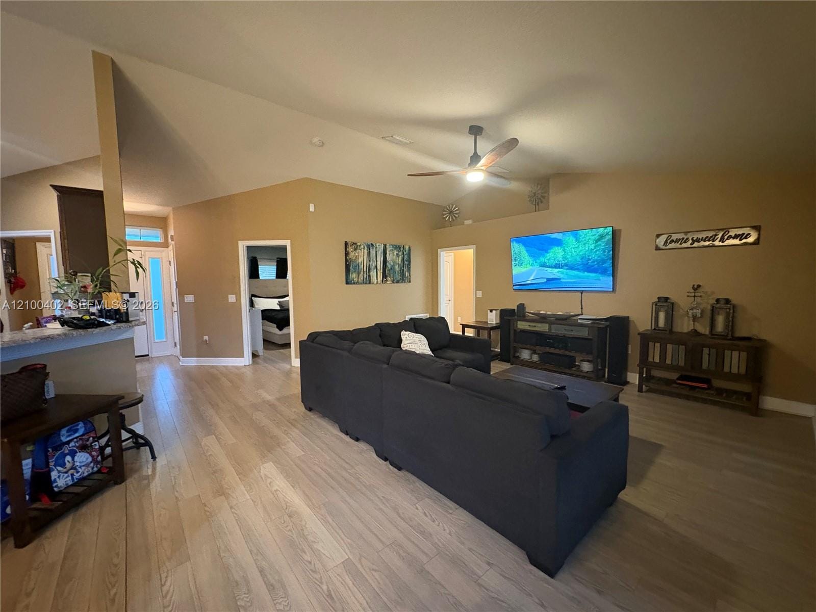 520 SW Kabot Avenue, Port St. Lucie, FL 34953 photo 2