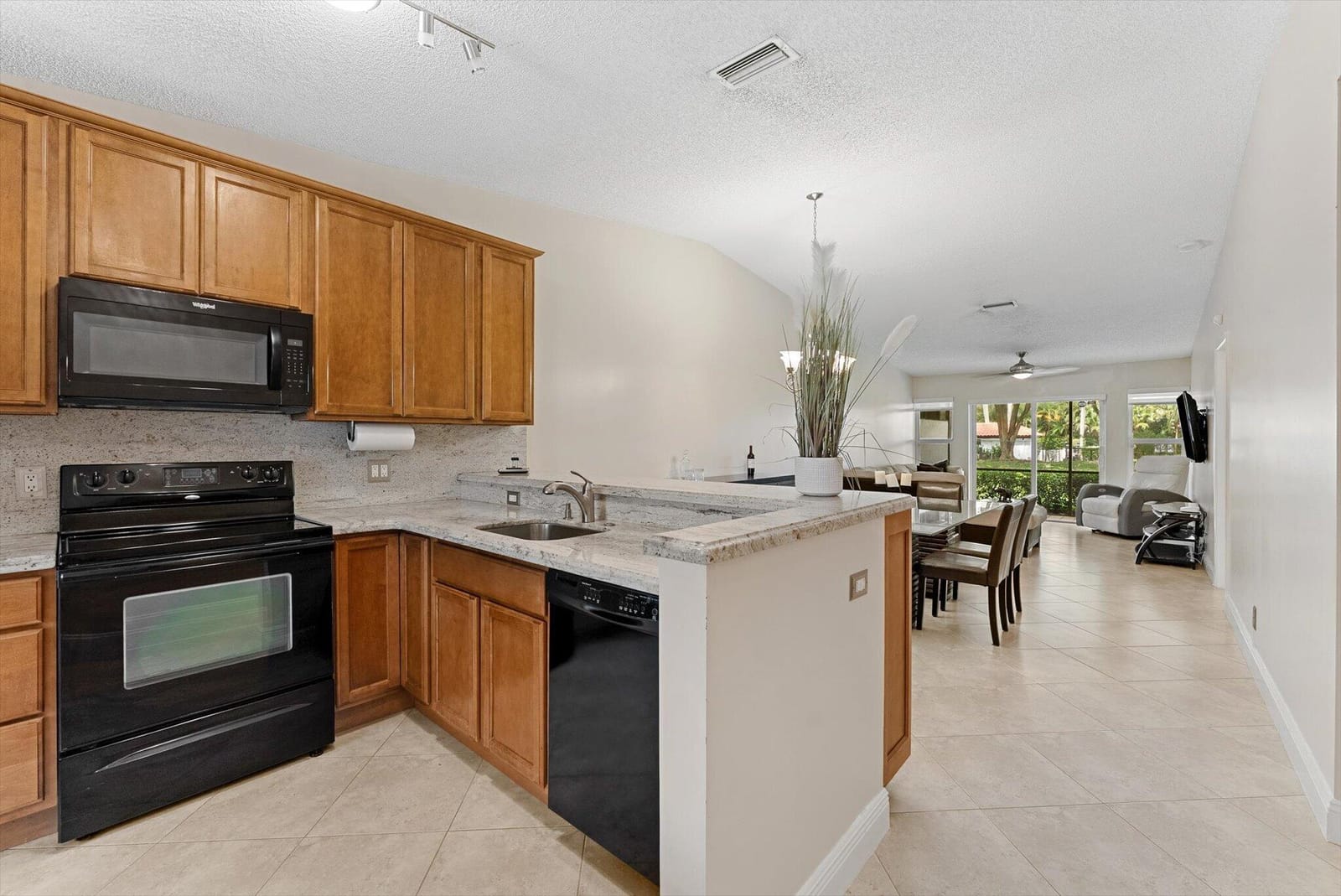 2 bedroom home for sale at 8959 Sunnywood, Boca Raton, FL 33496 — $2,450