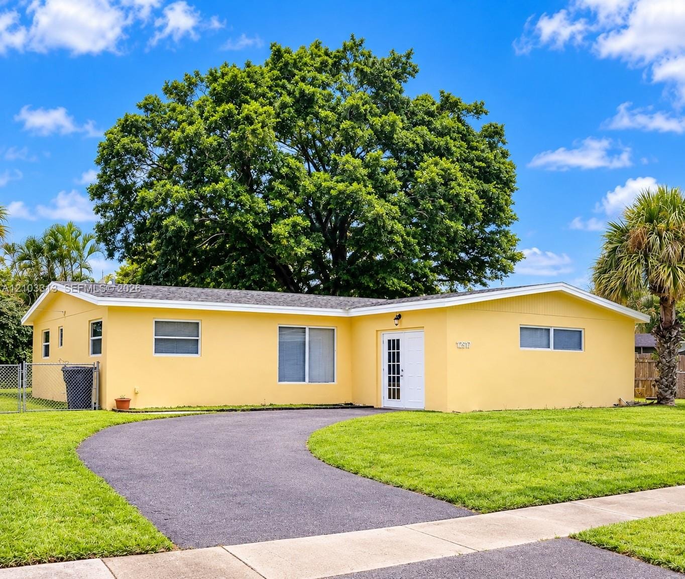 3 bedroom home for sale at 12217 Hillman, Palm Beach Gardens, FL 33410 — $2,975