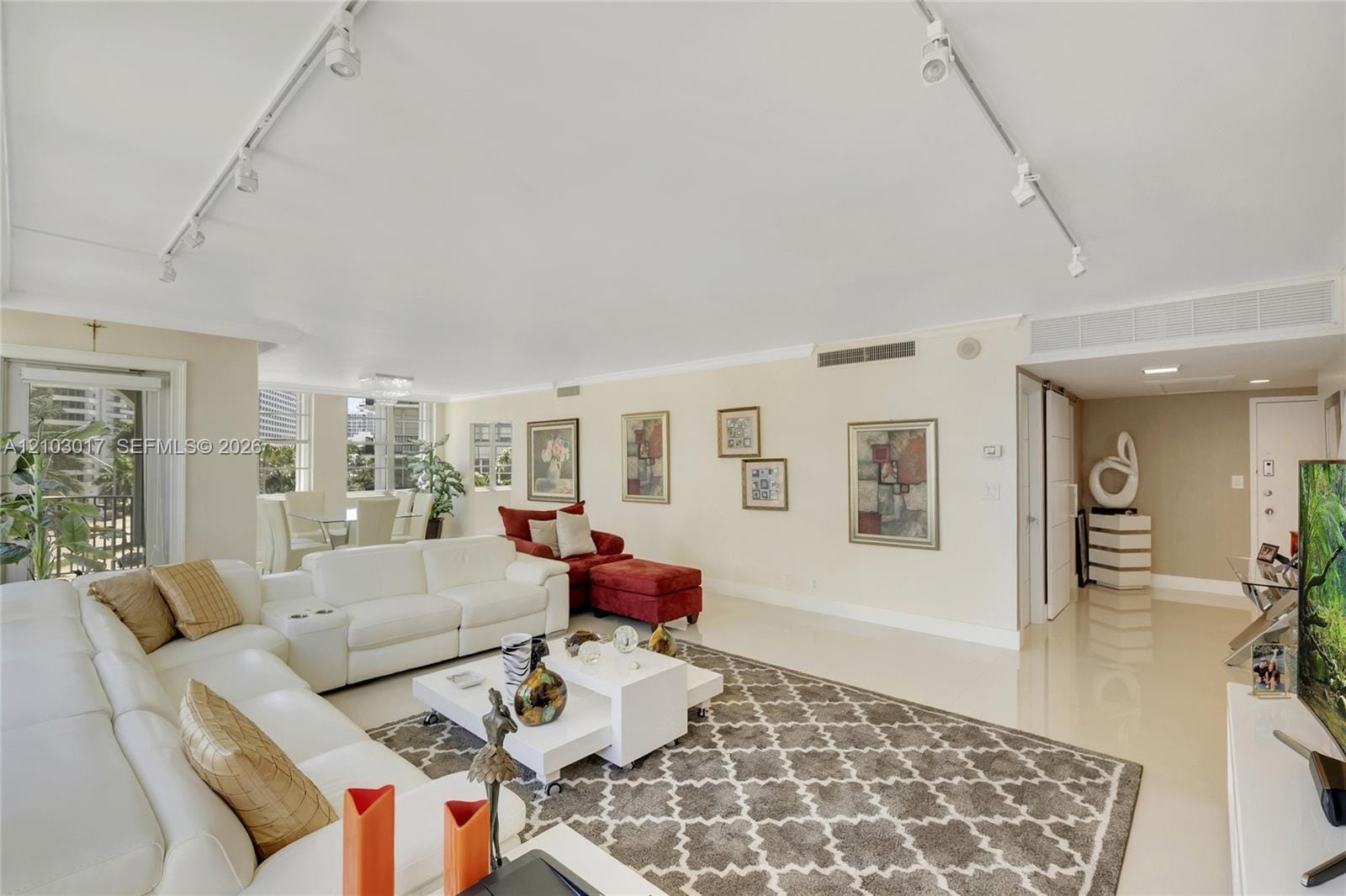 5660 Collins Avenue 4B, Miami Beach, FL 33140 photo 4