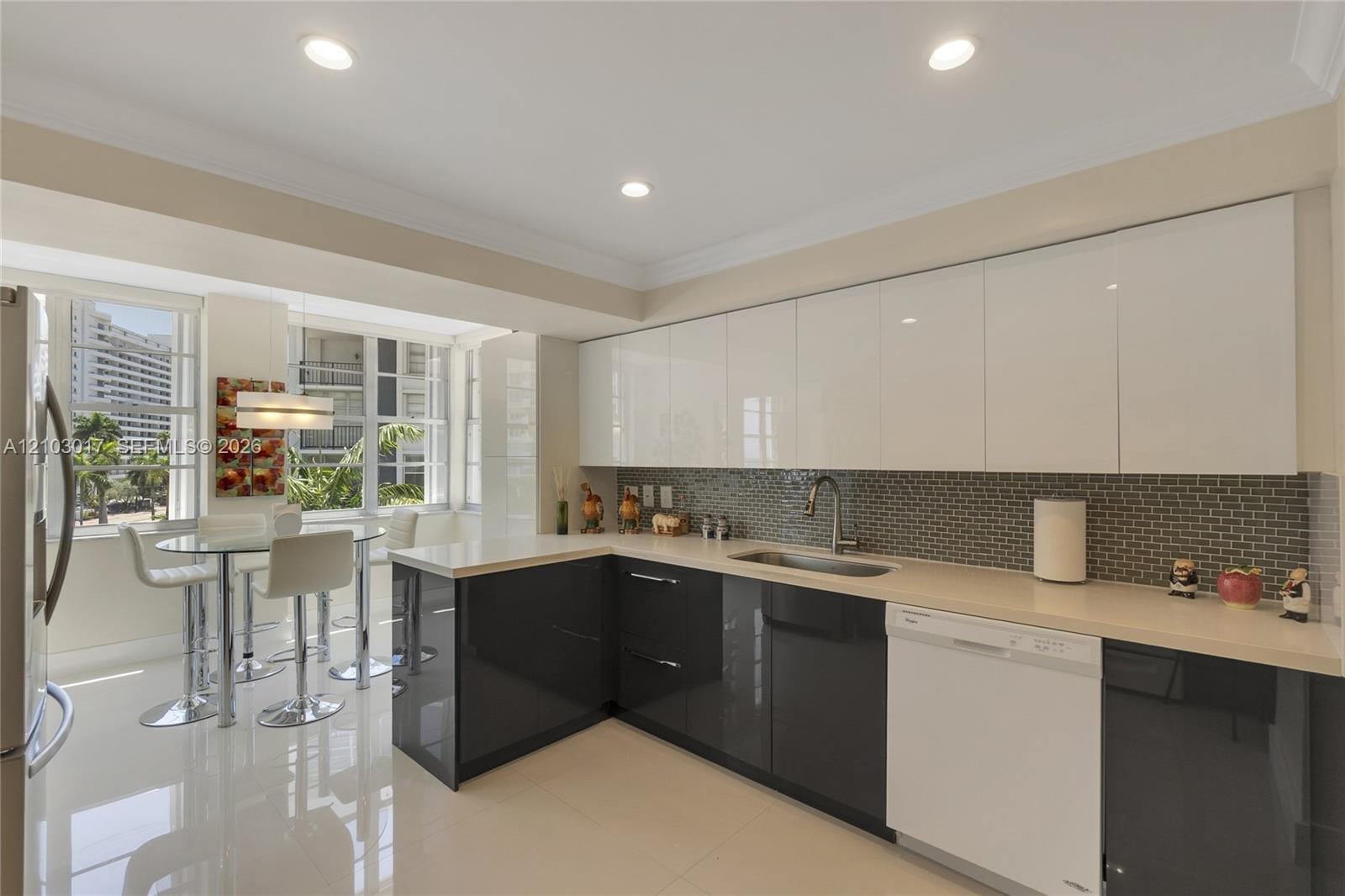 5660 Collins Avenue 4B, Miami Beach, FL 33140 photo 6