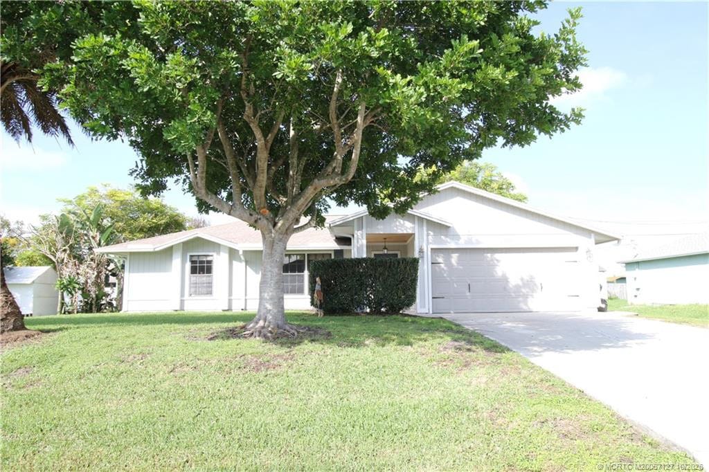 4586 SW Calloway Terrace, Port St. Lucie, FL 34953