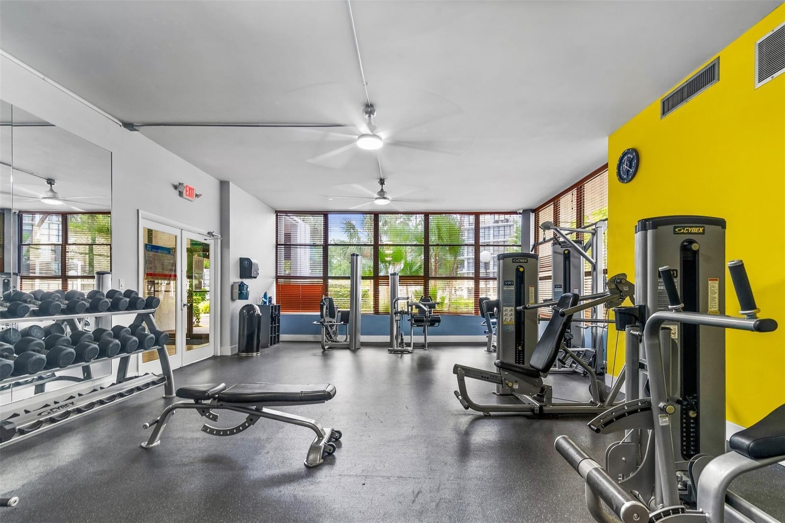 800 PARKVIEW Drive 317, Hallandale Beach, FL 33009 photo 5