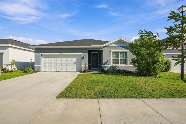 12357 SW Forli Way, Port St. Lucie, FL 34987
