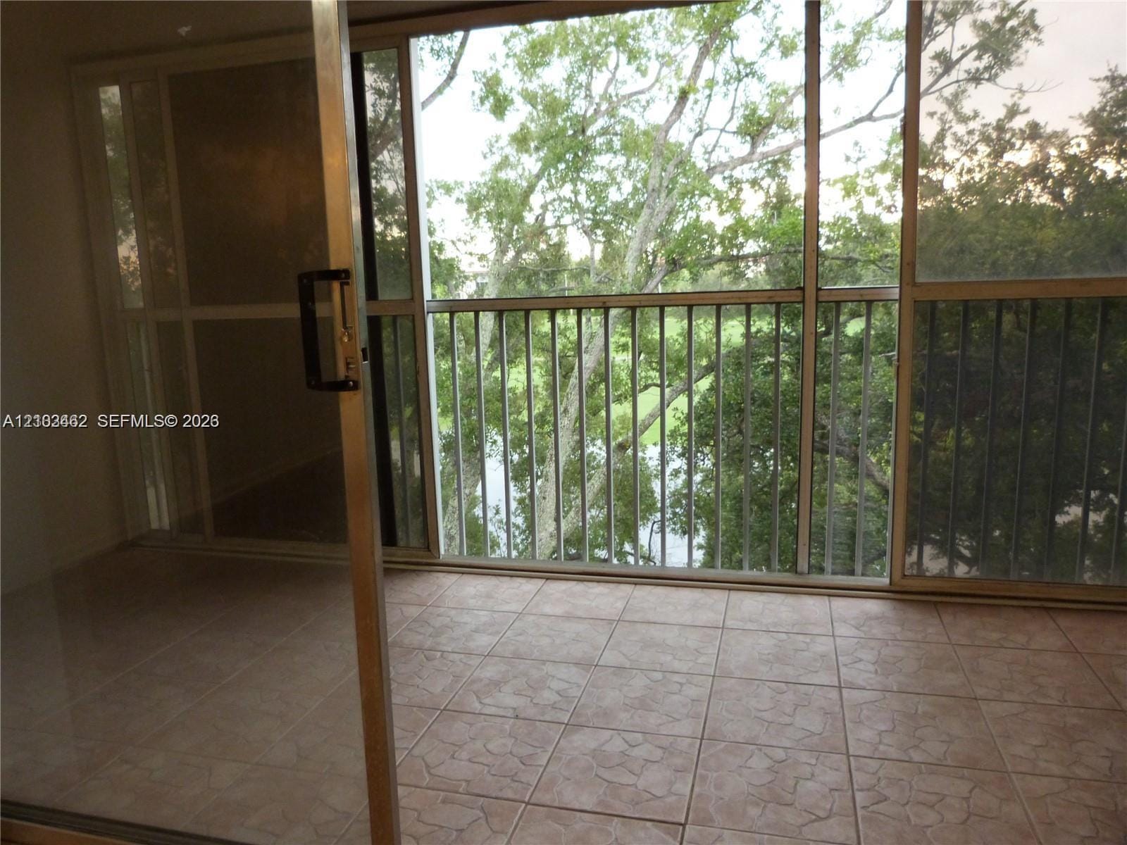 1101 SW 128th Terrace 405C, Pembroke Pines, FL 33027 photo 14