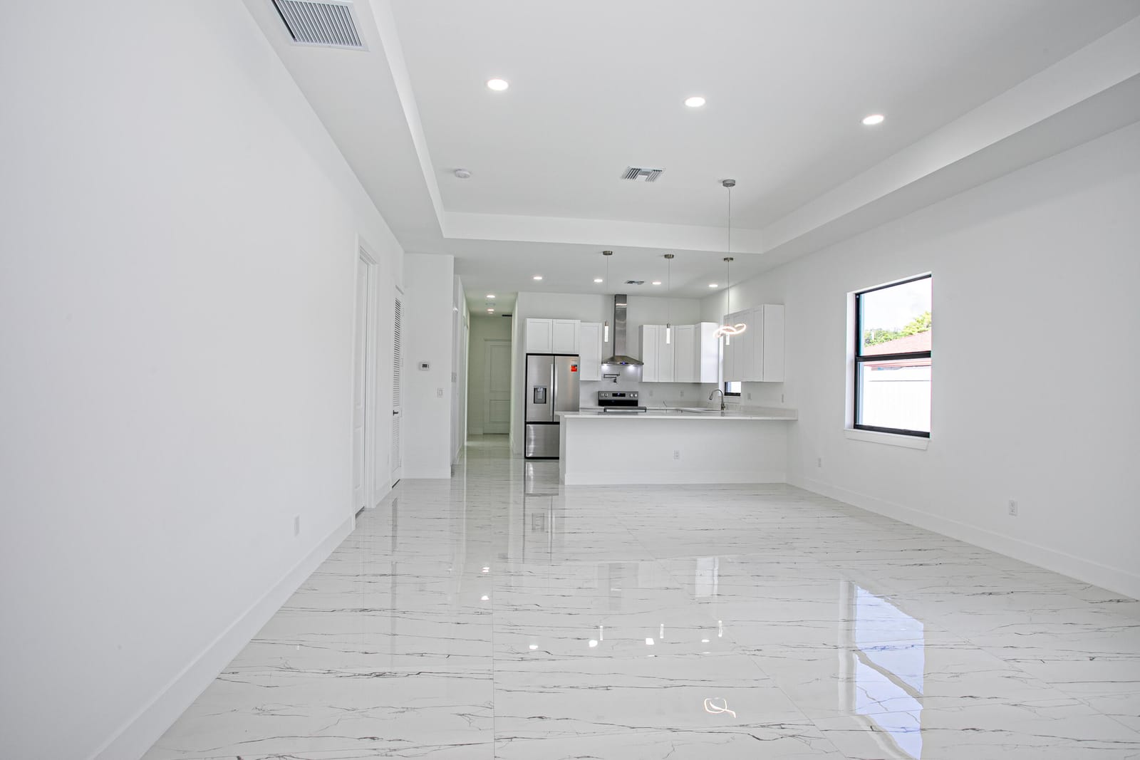 2375 FAITH Avenue — photo 8