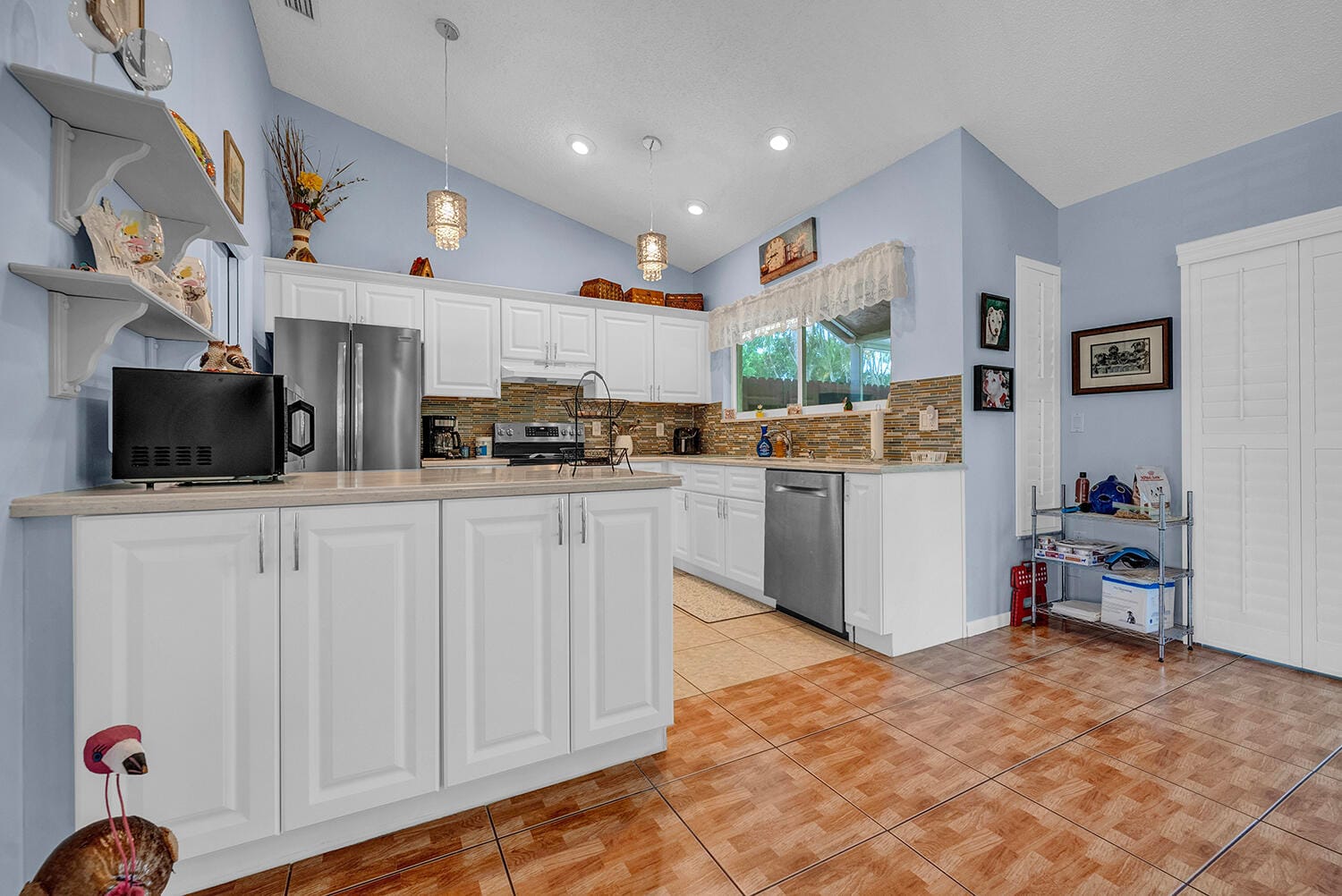 8026 Marshwood Lane, Lake Worth, FL 33467 photo 3