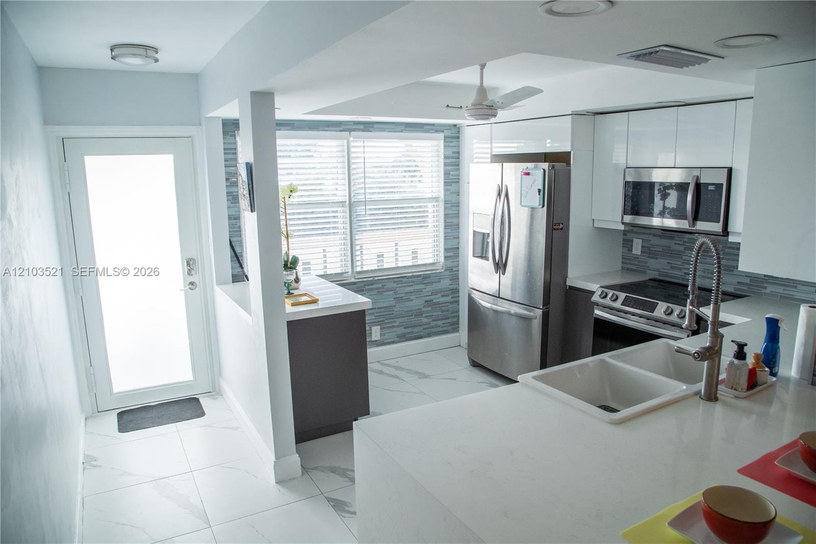 2304 Lucaya Lane J4 — photo 4
