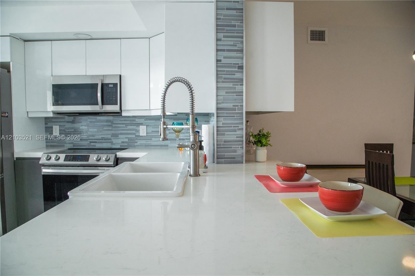 2304 Lucaya Lane J4 — photo 10