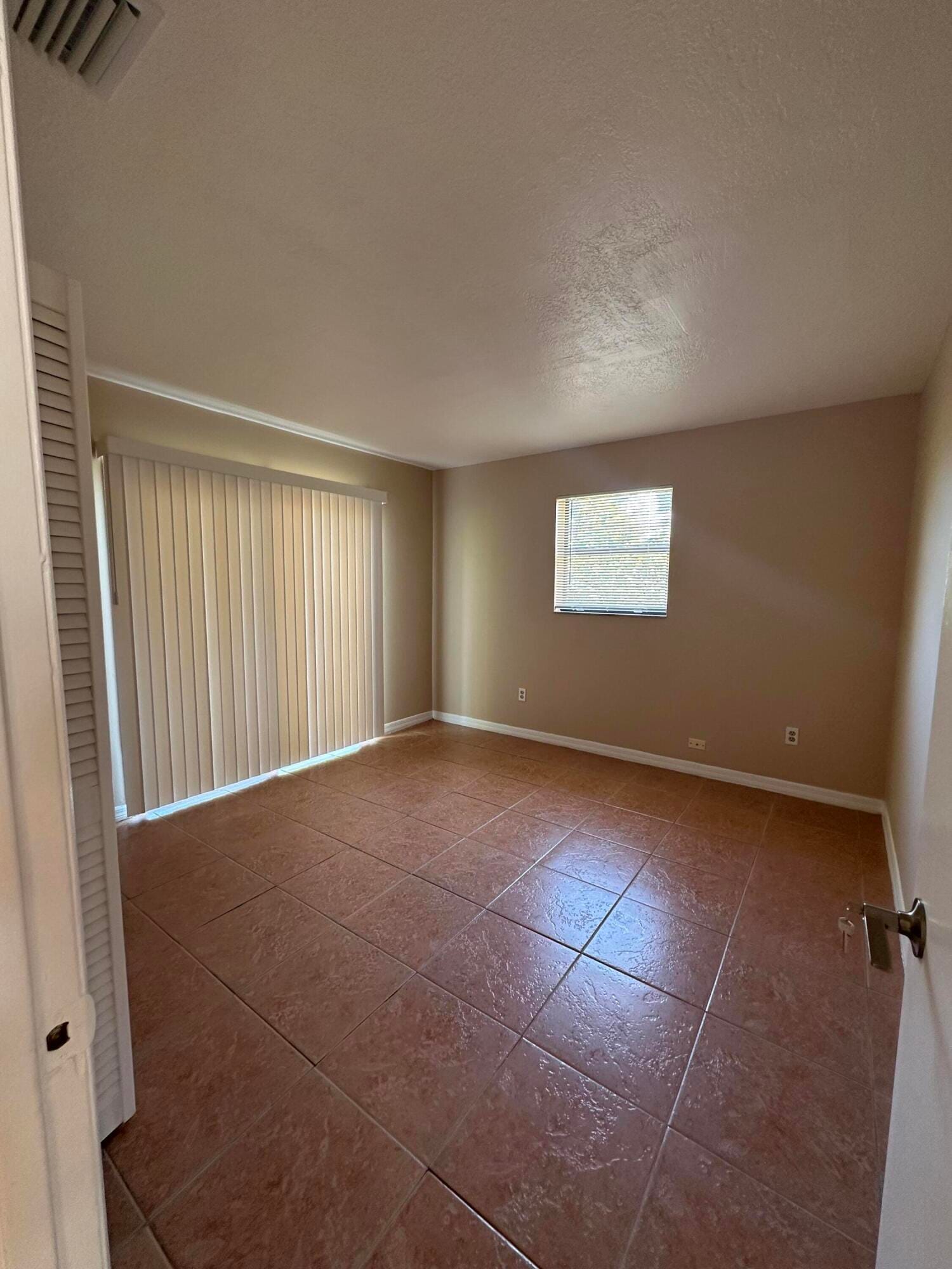 958 Louisiana Avenue — photo 6