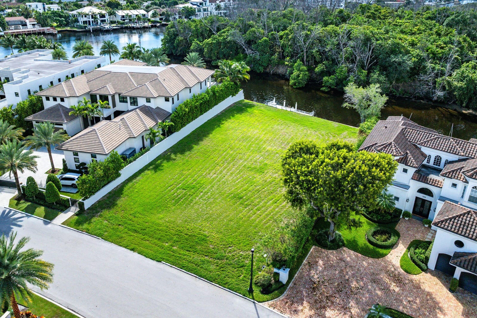 348 E Alexander Palm Road, Boca Raton, FL 33432 photo 14