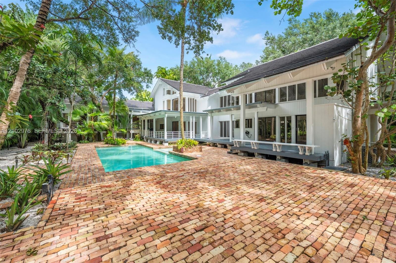 5600 Oakwood Lane, Coral Gables, FL 33156 photo 12