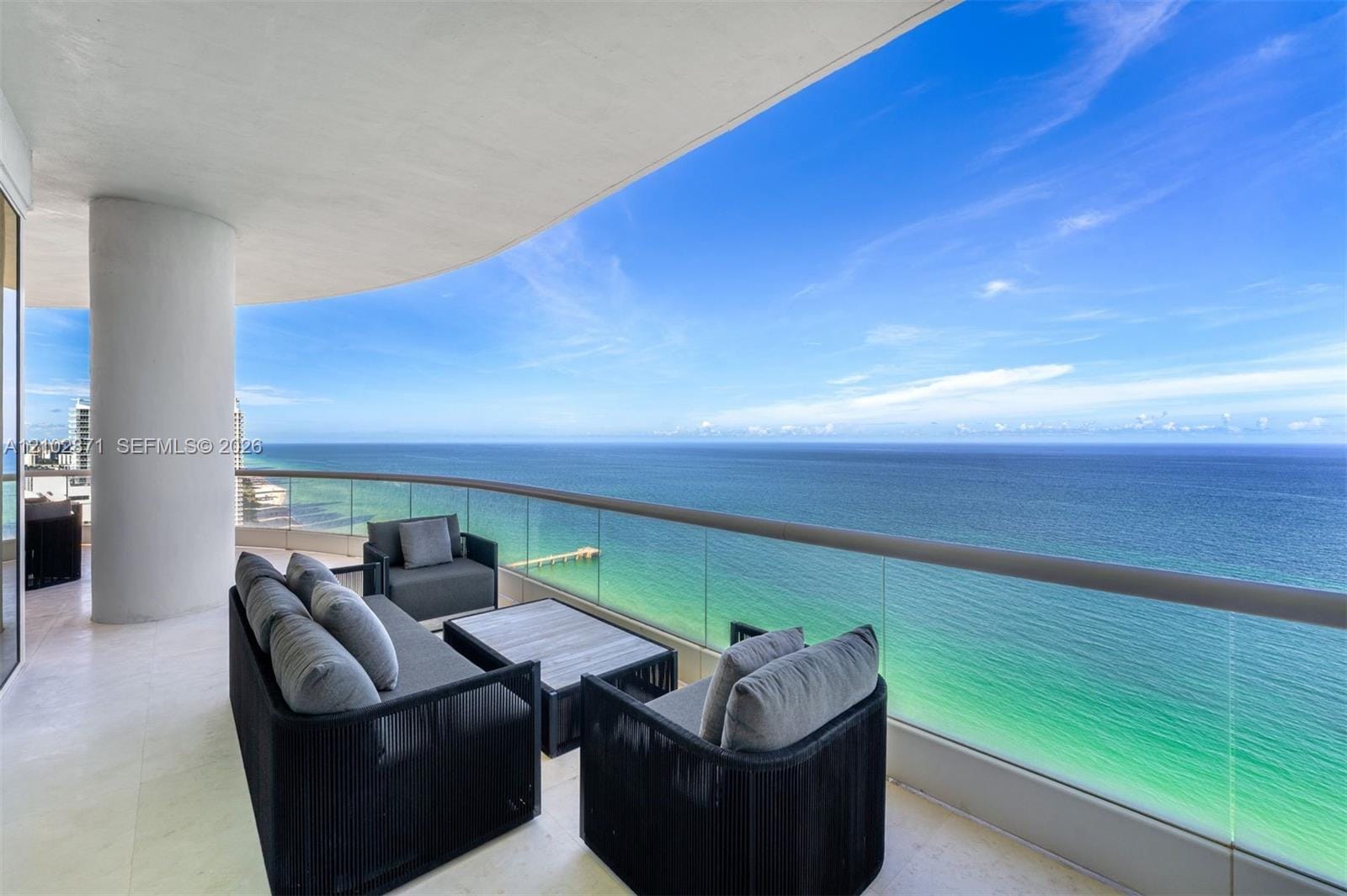 16051 Collins Avenue 3404, Sunny Isles Beach, FL 33160 photo 2