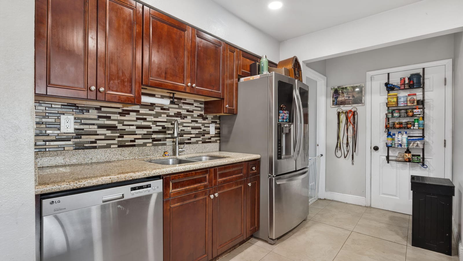 6311 LIBERTY Street — photo 4