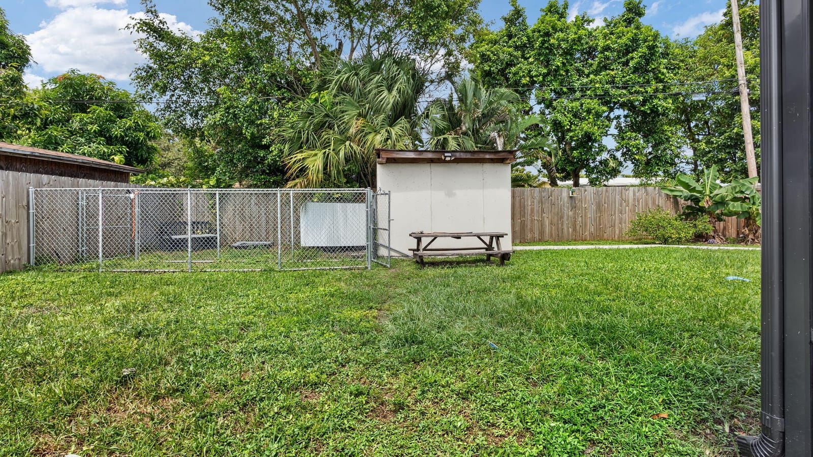 6311 LIBERTY Street — photo 8