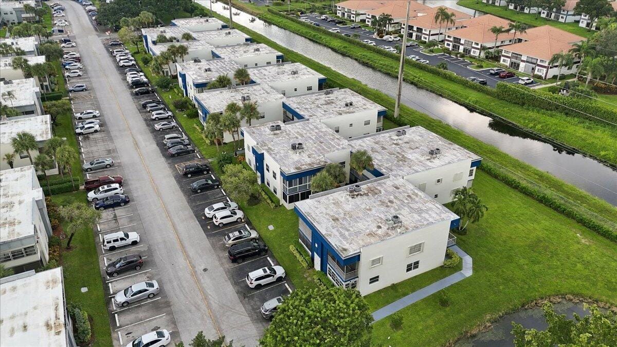 527 Normandy K, Delray Beach, FL 33484 photo 27