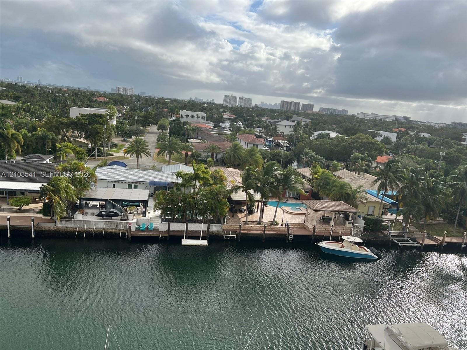 2000 NE 135th Street 707, North Miami, FL 33181 photo 14