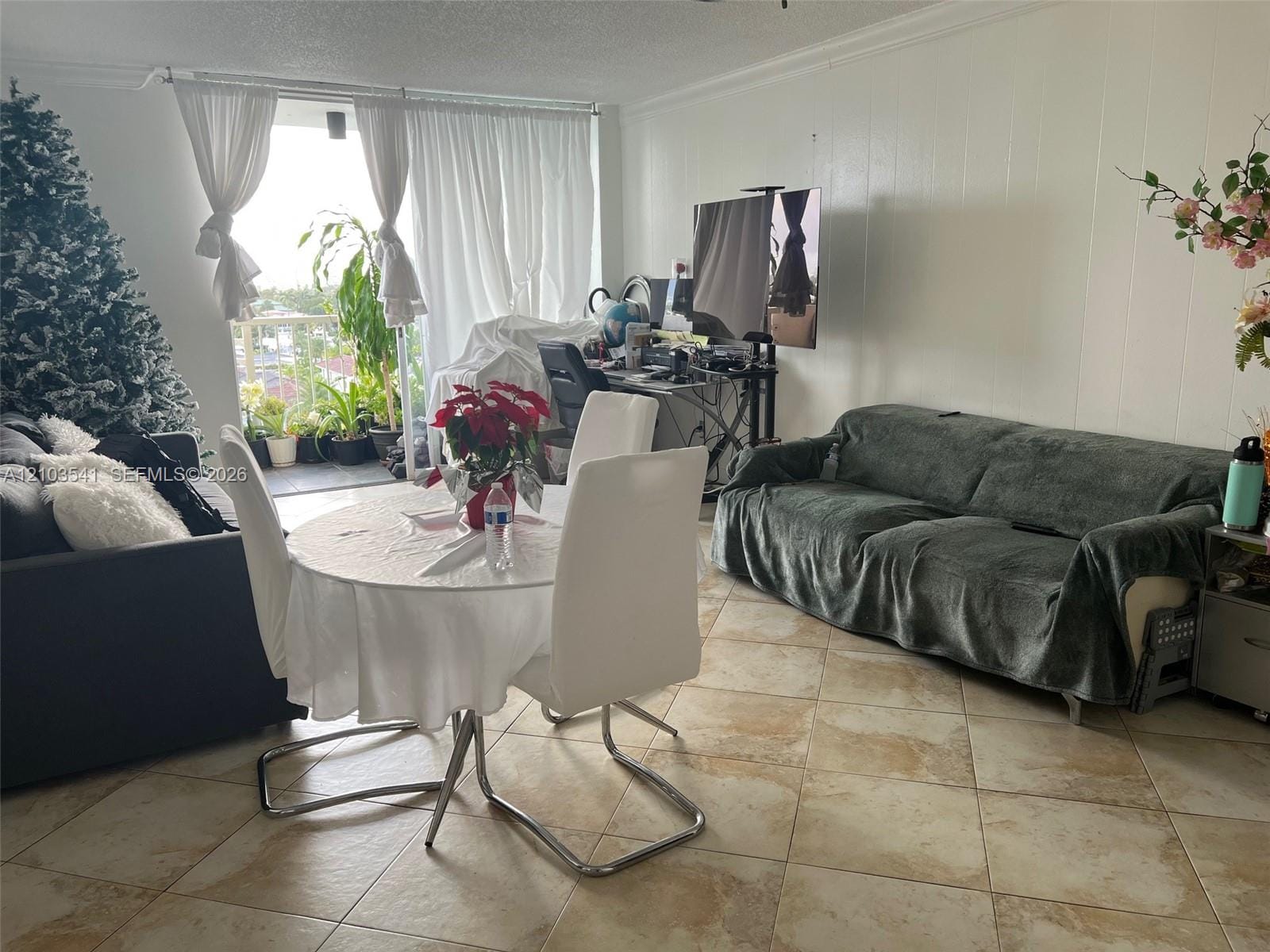 2000 NE 135th Street 707, North Miami, FL 33181 photo 4