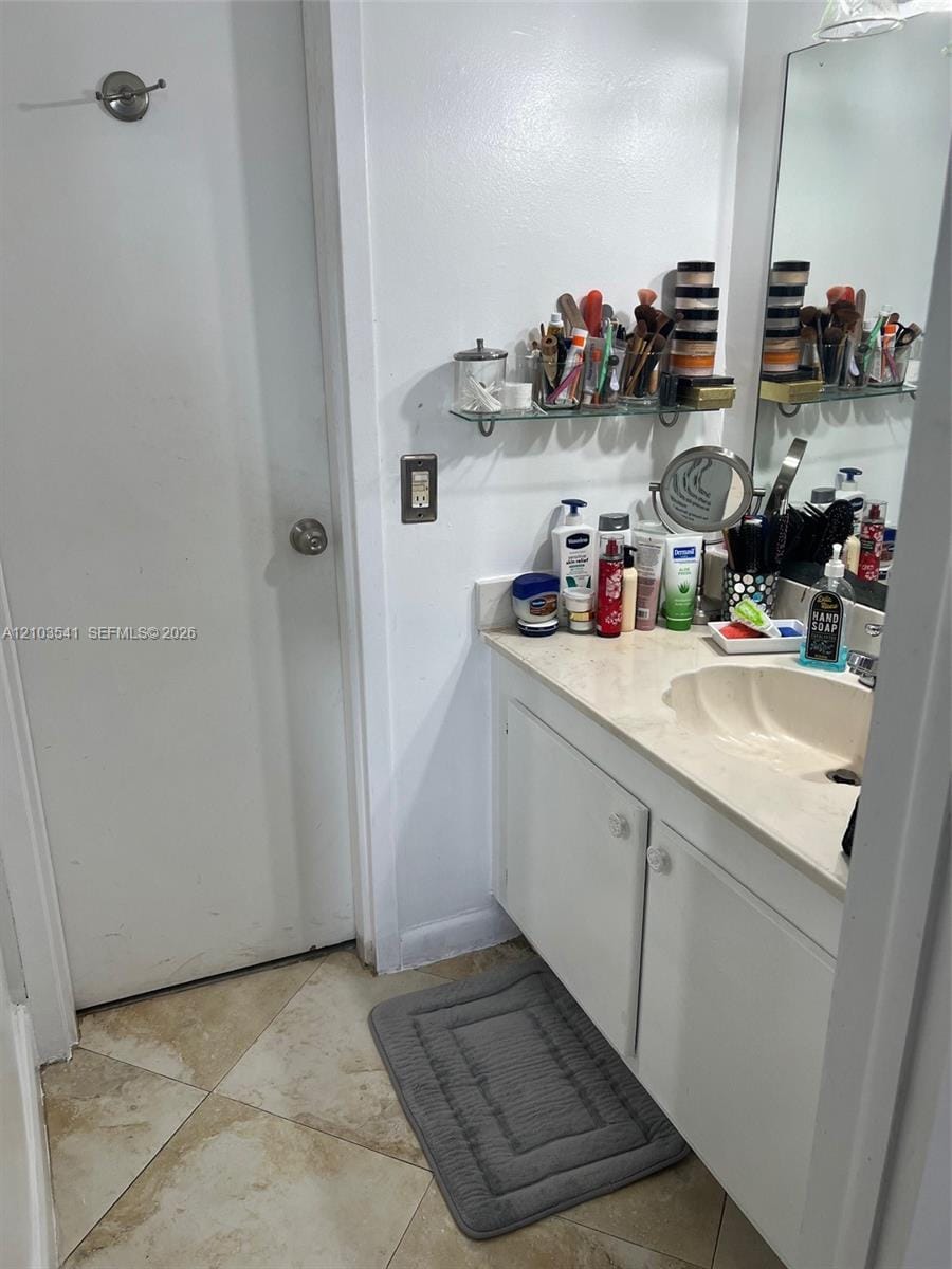 2000 NE 135th Street 707, North Miami, FL 33181 photo 8