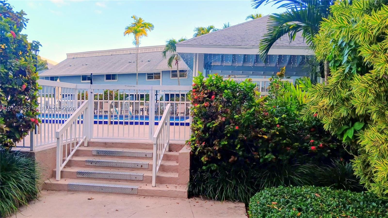 798 Crandon Boulevard 55-B, Key Biscayne, FL 33149 photo 12