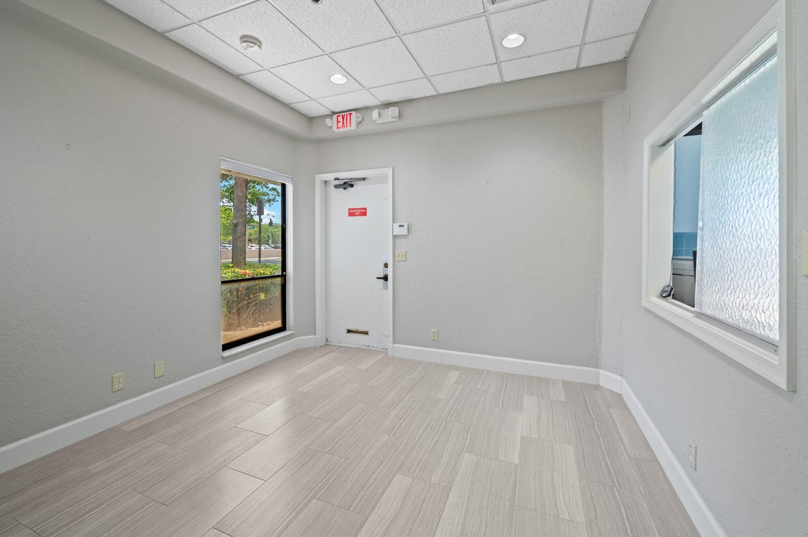 1501 PRESIDENTIAL Way 9, West Palm Beach, FL photo 4