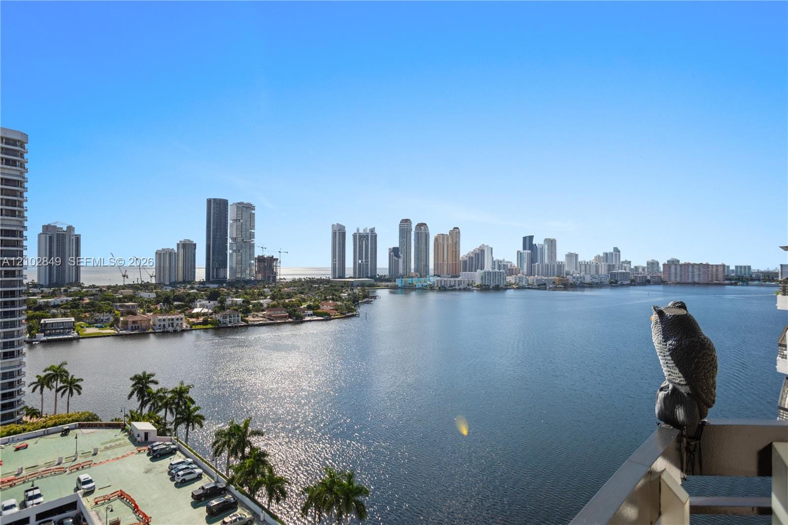3600 Mystic Pointe Drive PH-16 — photo 1
