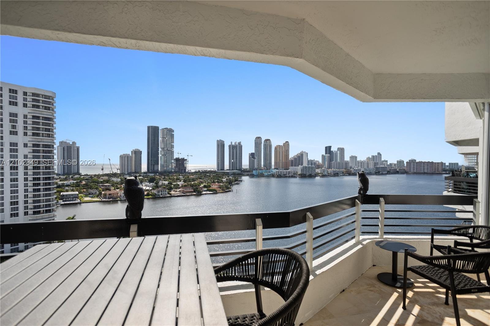 3600 Mystic Pointe Drive PH-16, Aventura, FL 33180 photo 15