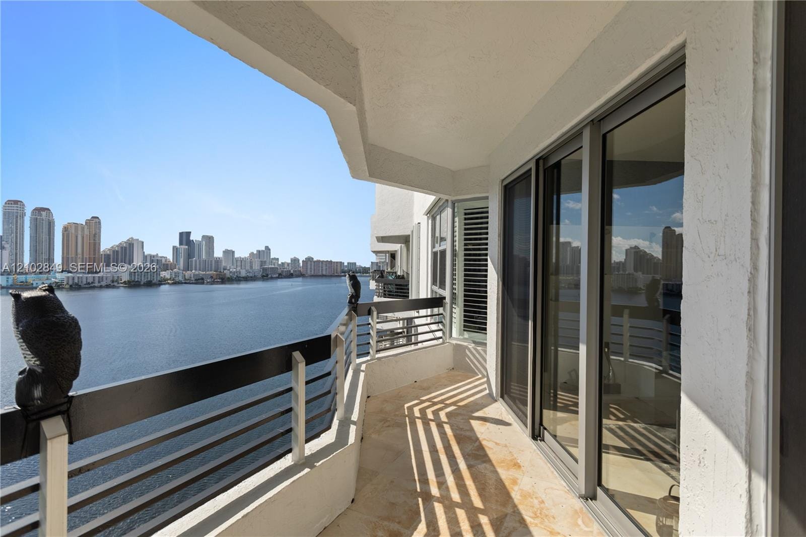 3600 Mystic Pointe Drive PH-16, Aventura, FL 33180 photo 16