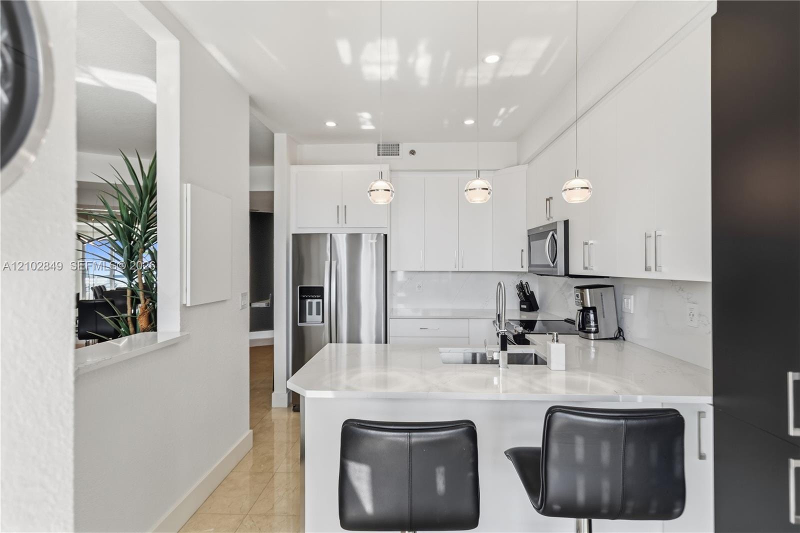 3600 Mystic Pointe Drive PH-16 — photo 6