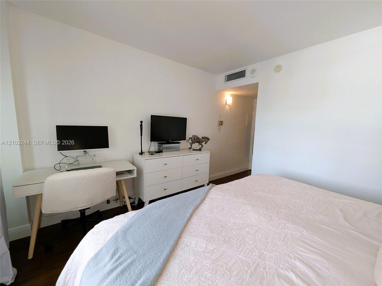 5161 Collins Avenue 711, Miami Beach, FL 33140 photo 18