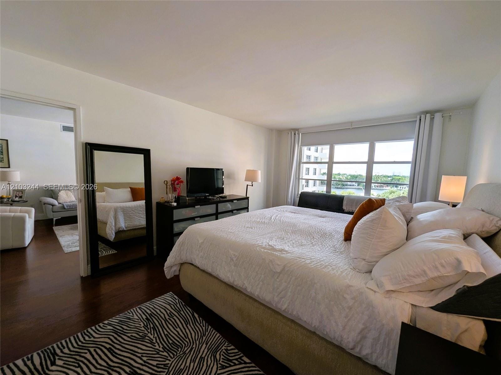 5161 Collins Avenue 711, Miami Beach, FL 33140 photo 23