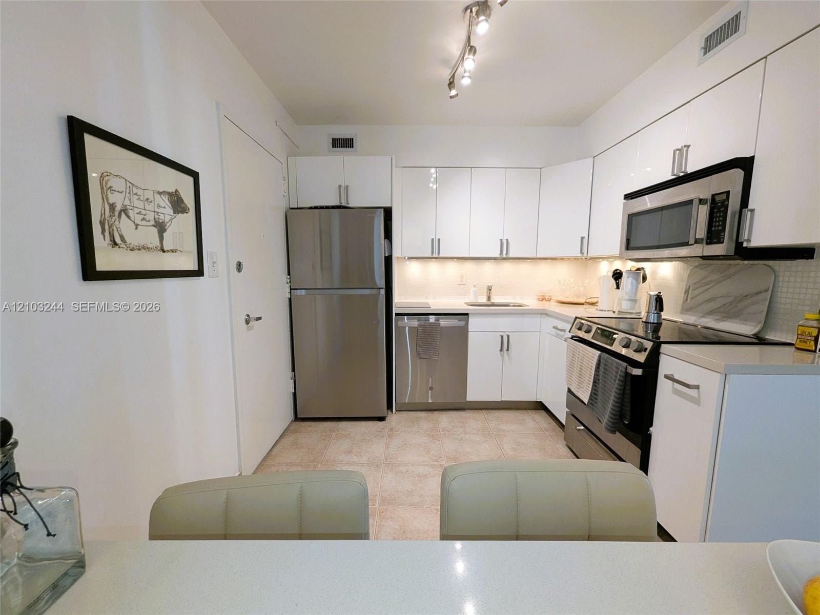 5161 Collins Avenue 711, Miami Beach, FL 33140 photo 9