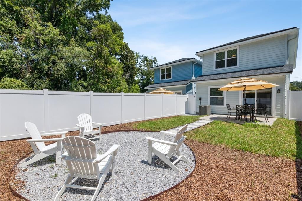 913 S 7TH Street, Fernandina Beach, FL 32034 photo 5