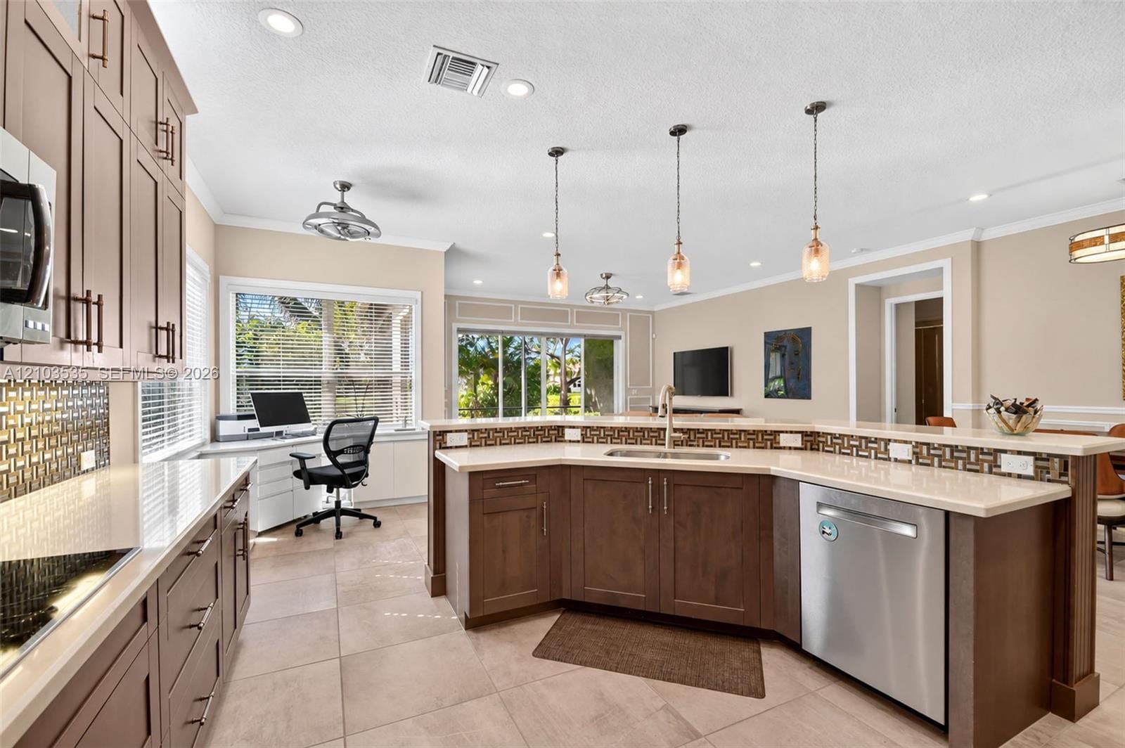 8192 N Pikes Peak Avenue, Boynton Beach, FL 33473 photo 10