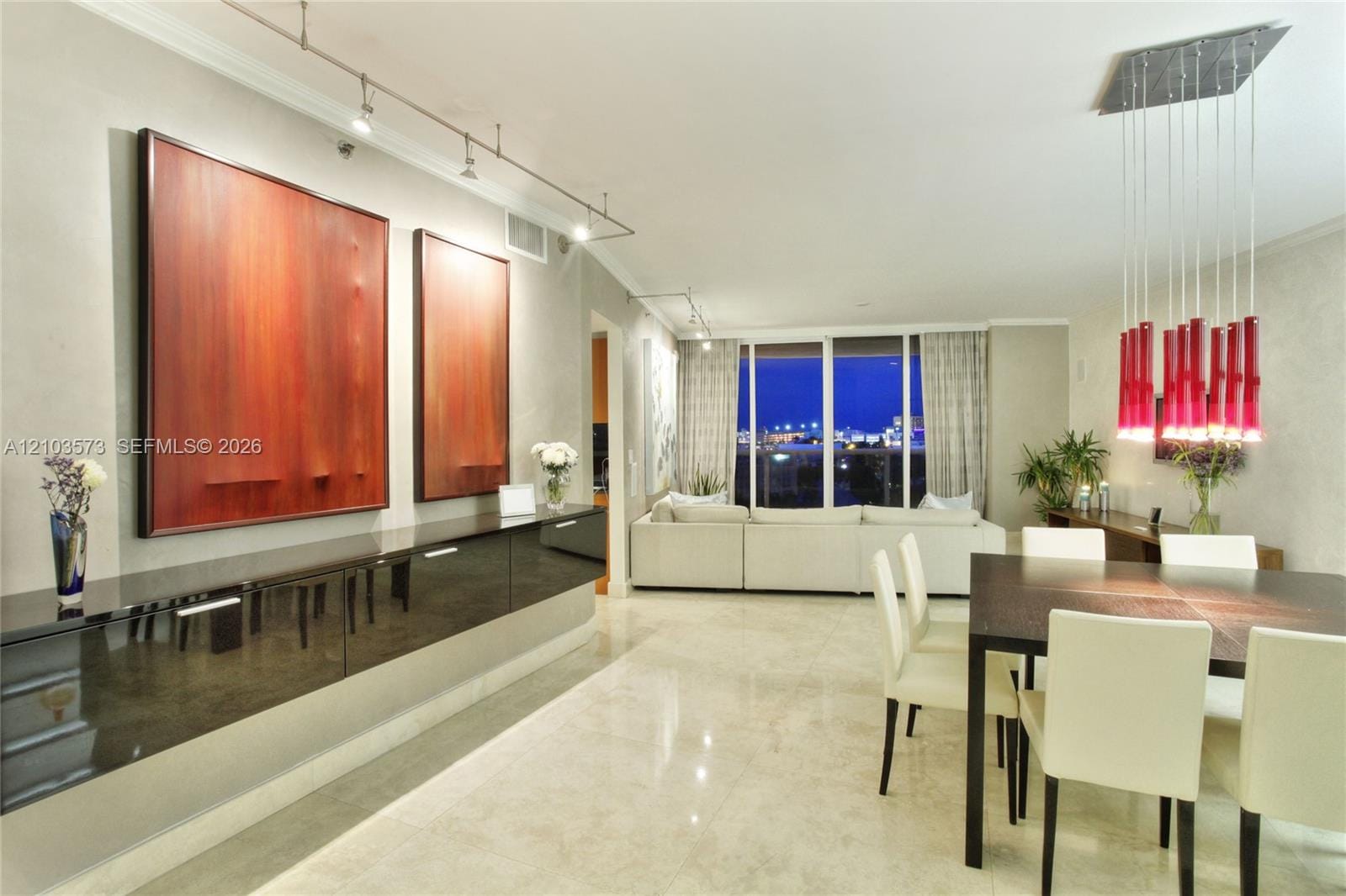 400 Alton Road 811, Miami Beach, FL 33139