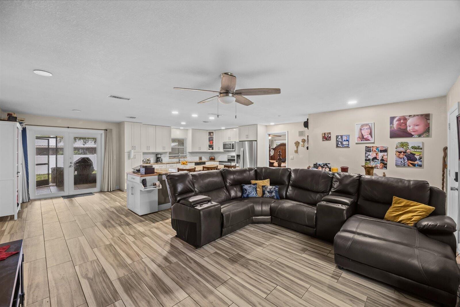 5112 Myrtle Drive, Fort Pierce, FL 34982 photo 5