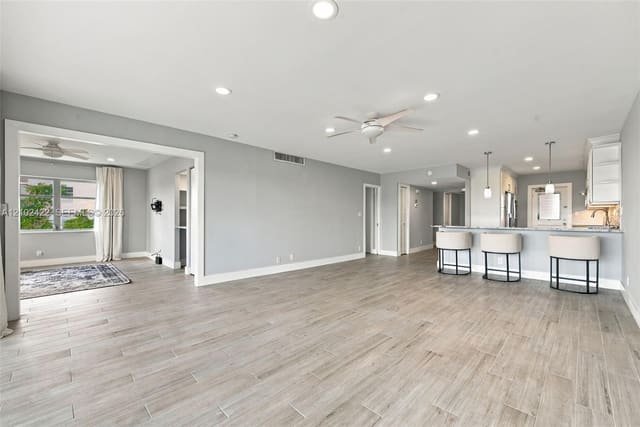 3050 N Palm Aire Drive 601, Pompano Beach, FL 33069