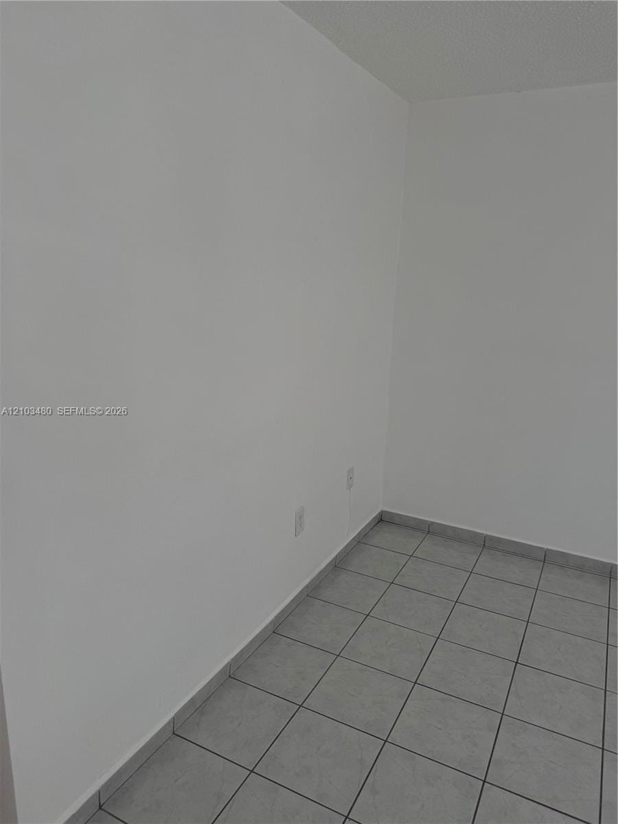 5055 NW 7th Street 604, Miami, FL 33126 photo 16