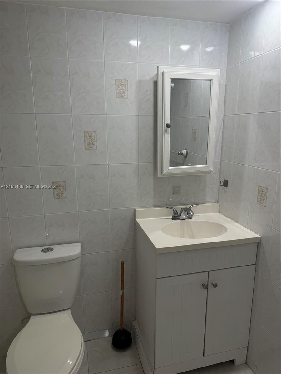 5055 NW 7th Street 604 — photo 9