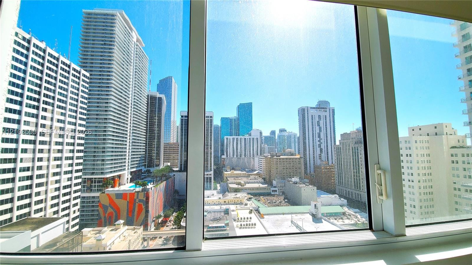 253 NE 2nd Street 1809, Miami, FL 33132 photo 12