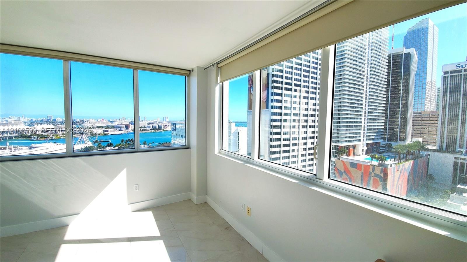 253 NE 2nd Street 1809, Miami, FL 33132 photo 10