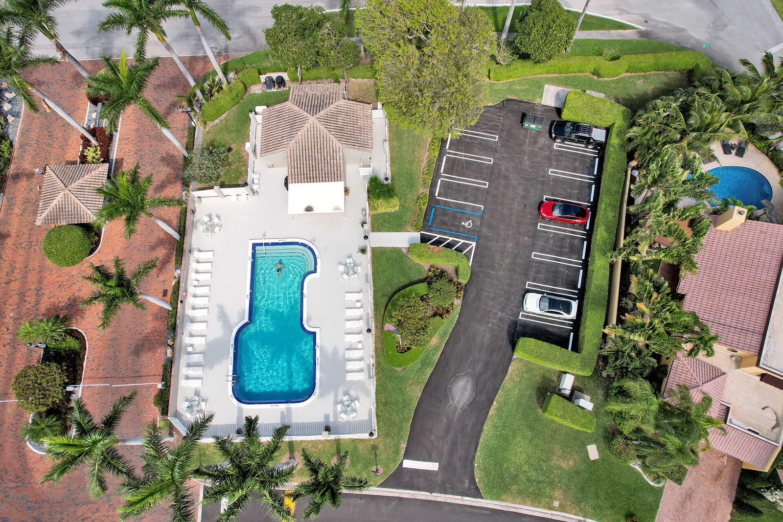 40 Pelican Pointe Drive 205 — photo 3