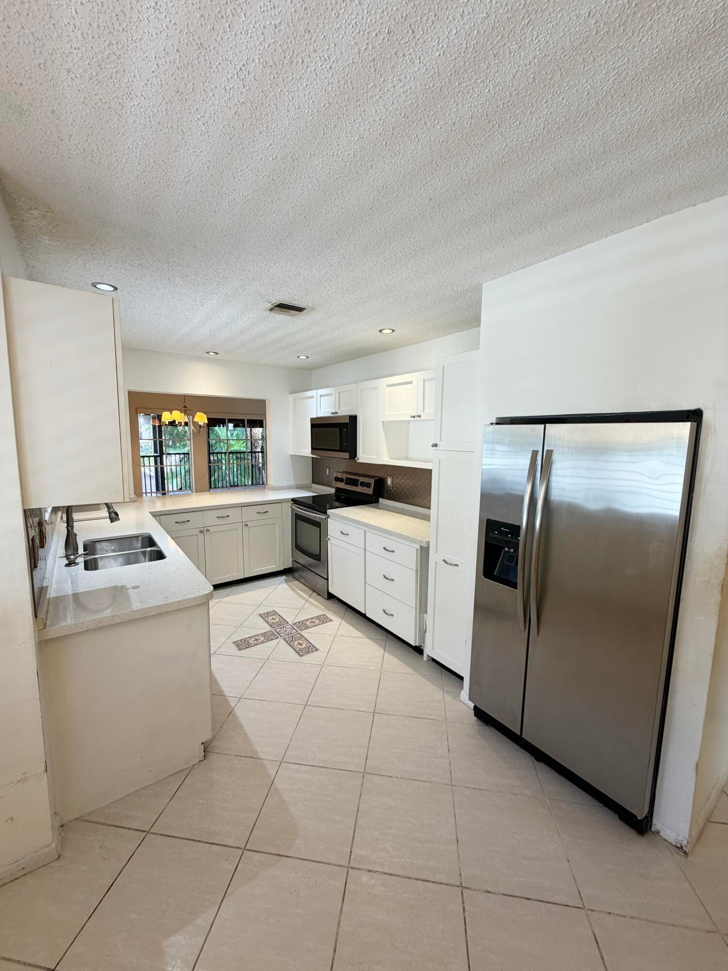 40 Pelican Pointe Drive 205 — photo 9