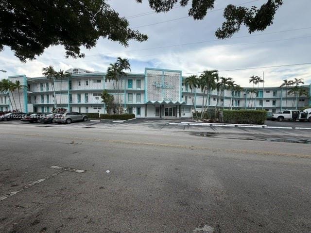 2500 Diana Drive 308, Hallandale Beach, FL 33009 photo 18