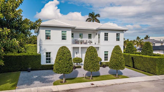 7919 Flagler Court, West Palm Beach, FL 33405
