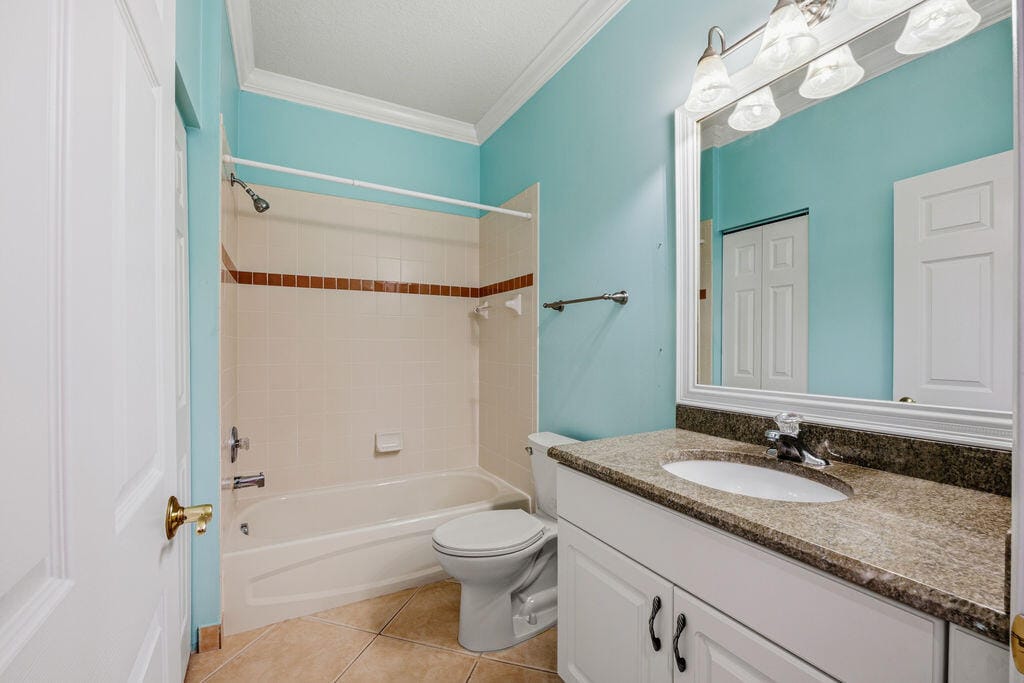 392 NW BREEZY POINT Loop, Port St. Lucie, FL 34986 photo 24