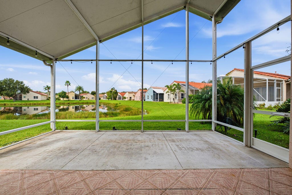 392 NW BREEZY POINT Loop, Port St. Lucie, FL 34986 photo 28